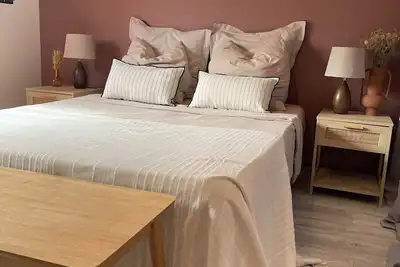 Image de Parfaites chambres dans maison proche Gare et Nancy Thermal avec petit-déjeuner