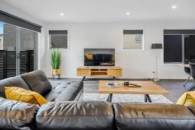 Image de Modern Villa 4, 3 Bed, 2 Bath 10 min Cbd/Airport