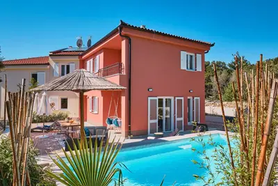 Image de MEACres Sun - secluded pool villa