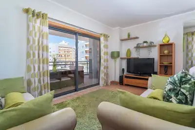 Image de Appartement Privilege Deborah avec 3 Chambres et Terrasse sur le toit et Piscine