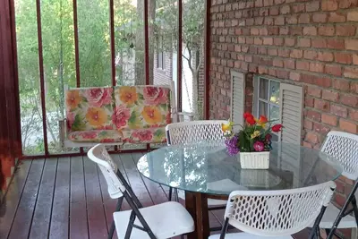 Image de Quite cozy two bedroom one bath private leisure get a way. . . .