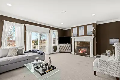 Image de New Deluxe Condo in Howell