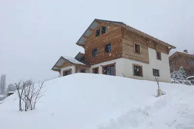 Image de Loue Maison individuelle - proche du Village & pistes - 5 chambres, 12 couchages