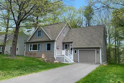 Image de Highland Ave -Ogunquit Beach Town Rental - Walk to town with your family and Fu