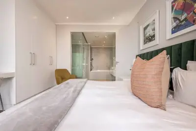 Image de Lovely 2 bedroom apartment
