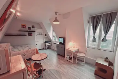 Image de Location saisonnière, meublée, appartement type studio à Sèvres