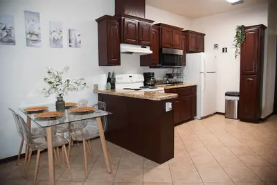 Image de 3bd 2bt town suite minutes away Medical Center