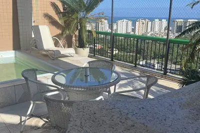 Image de Cobertura com Linda Vista mar. A 5 min a pé da Praia e dos Melhores Shoppings