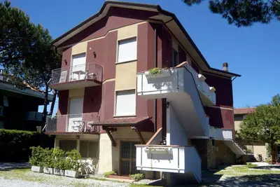 Image de Four-room apartment Il Pontile in Marina di Massa