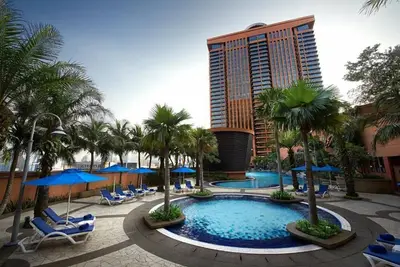 Image de Standard Suite - Comfort Service Apartment at Times Square Kl\n