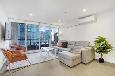 Image de Millennial Southbank Condo Lifestyle w/ parking