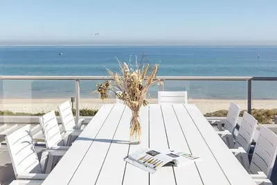 Image de Bonbeach Bliss Contemporary Waterfront Living