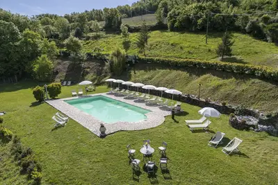 Image de Bel appartement dans une maison de vacances avec piscine, Wifi, véranda, vue panoramique et parking