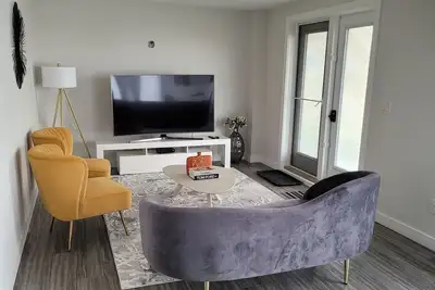 Image de Luxury 2 bedroom with lake view