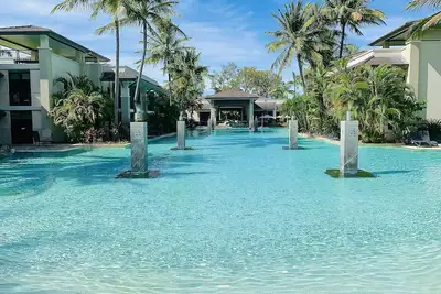 Image de Lagoon Swimout - Absolute Pool Front - Sea Temple Resort & Spa