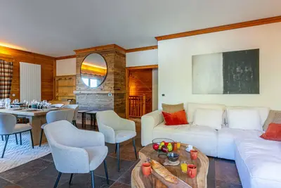 Image de Appartement spacieux avec sauna, cheminée, wifi et garage - Val d'Isère