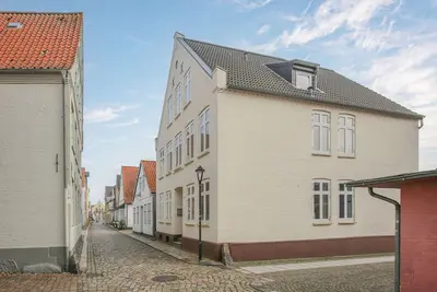 Image de Ferienwohnung \"pole Poppenspäler\" in Husum für bis zu 2 Personen