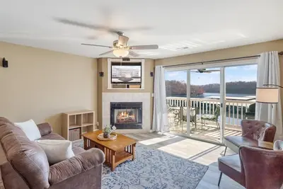 Image de Condo at Parkview Bay by StayLage
