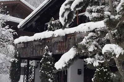 Image de Small but Cosy Chalet With Great Views on Walking Distance From Gstaad Promenade