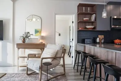 Image de Snowed Inn - Luxurious 3 Bedroom Condo