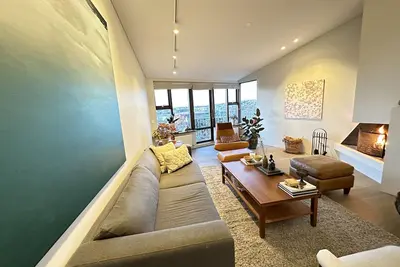 Image de Luxurious and modern Family friendly house, in Reykjavík area