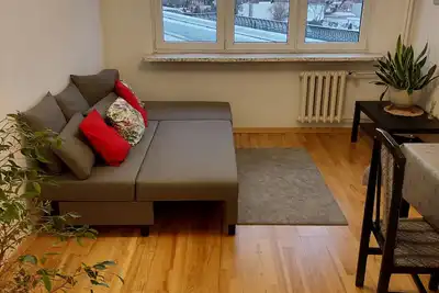 Warm and bright apartment, 300 m from metro M2, next to S8 road.