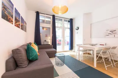 Image de Welcome to our apartment in Berlin-Neukölln close by Körnerpark.