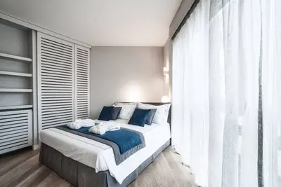 Image de Como Lakefront Apartment Finely Furnished 5 Beds In Piazza Cavour