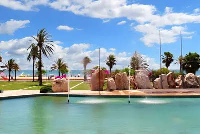 Image de Homerez - Appartement Sant Carles, vue mer