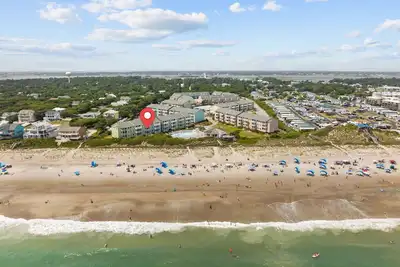Image de Pebble Beach A203, 3br Condo ~ Ocean Front!