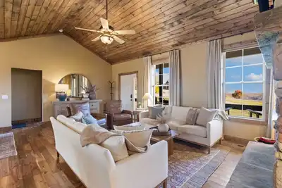 Newly Built Mountain Home with Views