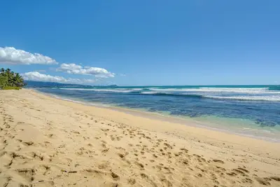 Image de Ewa Beach Apartment ~ 1 Mi to Puʻuloa Beach Park!