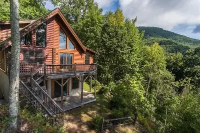 Image de Beautiful Log Cabin with Panoramic Views