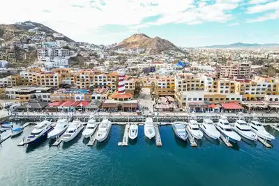 Image de Water condo w/ private terrace & best Location in Los Cabos Marina Downtown. . .