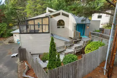 Image de Haven Mca#462 Gorgeous family home, dog Ok, ping pong, air hockey, foosball