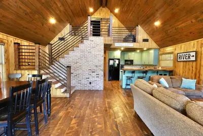 Image de Southern Grace on the Caddo - on the River! new Hot Tub!