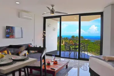 Image de Ocean view~Beach 2 min away~Rooftop pool~Fast wifi