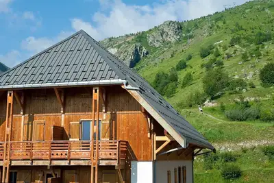 Image de Sybelles Ski Area | Sleeps 6 | Slope-side Comfort