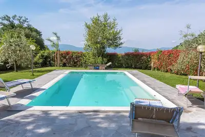 Image de Maison de vacances 'Villa Moderna Resort' avec piscine privée, Wi-Fi et climatisation