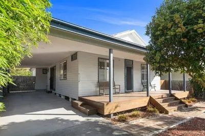 Image de Ocean Blue Escape Beachside Living Granny Flat