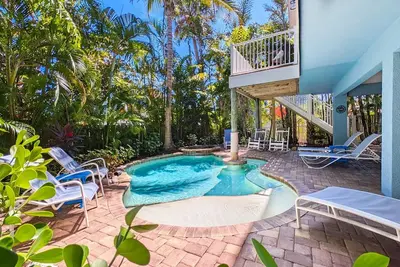 Image de Beach Breezes: Pool & Spa, Ping Pong, 3 Blocks to Beach!