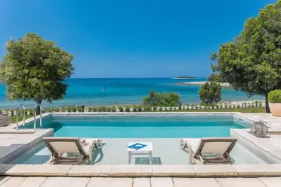 Image de Luxury Beachfront Villa Porto Bus by Interhome