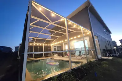 Image de Disney World/5 mins to Oasis Club/ a Brand New 6bedroom at ChampionsPointe.