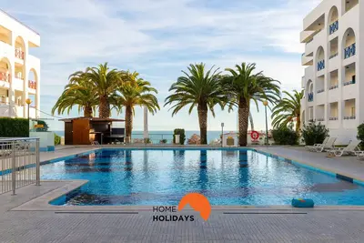 Image de #193 Luxury Ocean View by Home Holidays