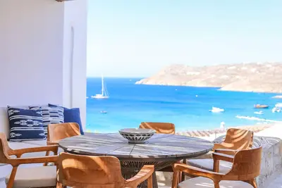 Image de Villa Bayview on Elia Beach