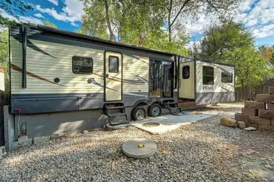 Image de Red Rock Puma! Movile Home w Bbq & Fire Pit