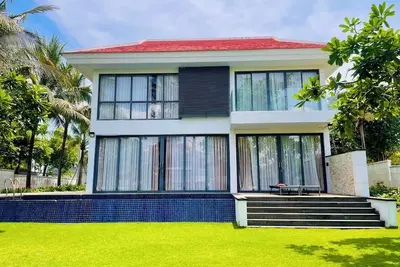 Excellent 5br Ocean Villa in Danang Resort