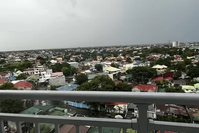 Image de Stylish 1br Condo Sm Southmall w\/ 100mbps wifi Netflix Disney +