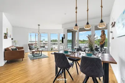 Image de Brückenblick - Außergewöhnlicher Hafenblick, Balkon, 2 Schlafzimmer