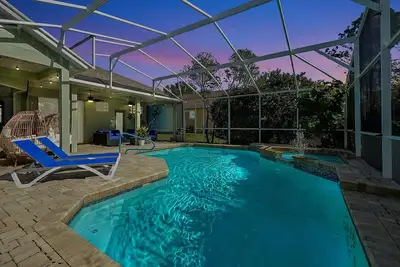 Image de Southern Dunes: pool/spa; air hockey/game room